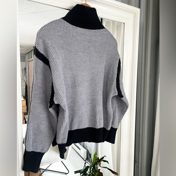 PRIV button up turtle neck cardigan - Picture 2 of 2